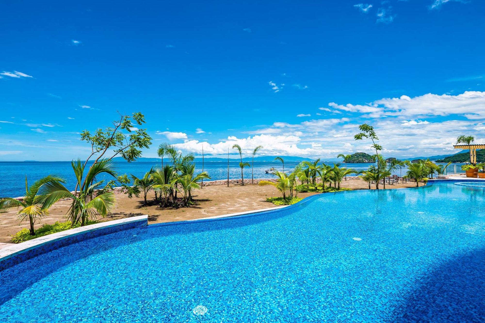 Blue Horizon 1103 At Residences Apartment *