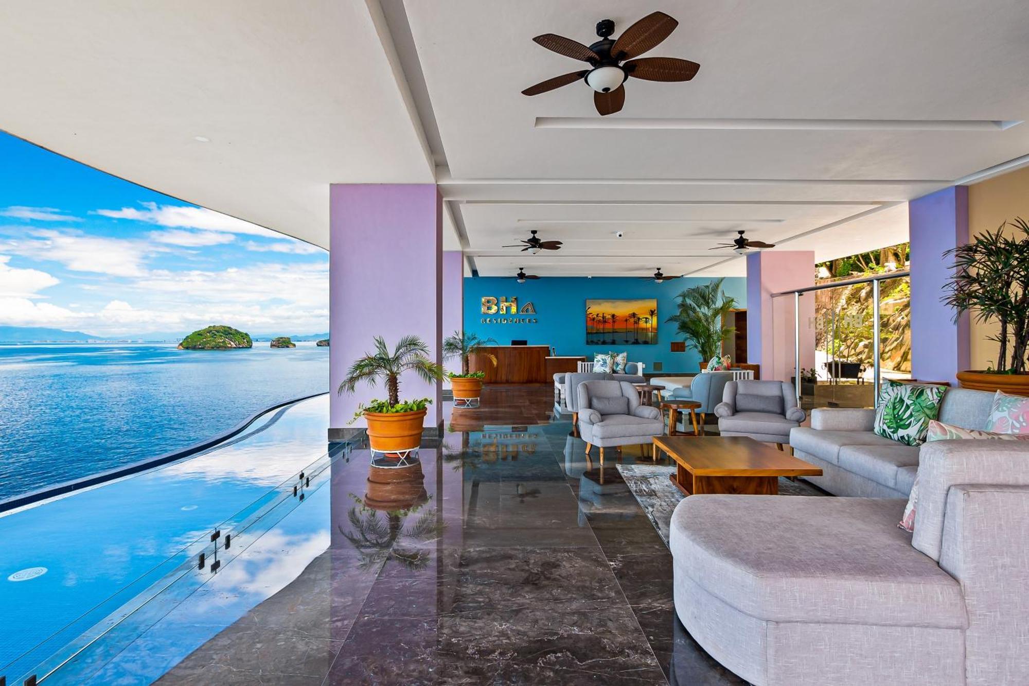 Blue Horizon 1103 At Residences