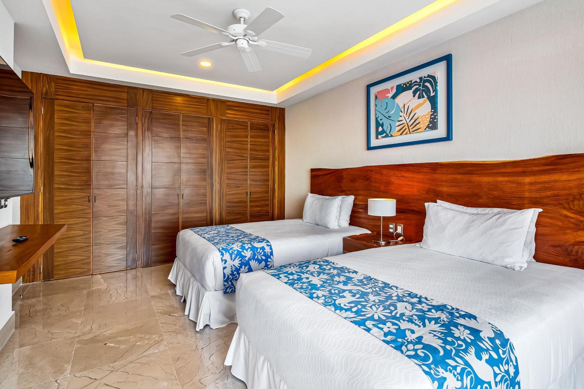 Apartment Blue Horizon 1103 At Residences *