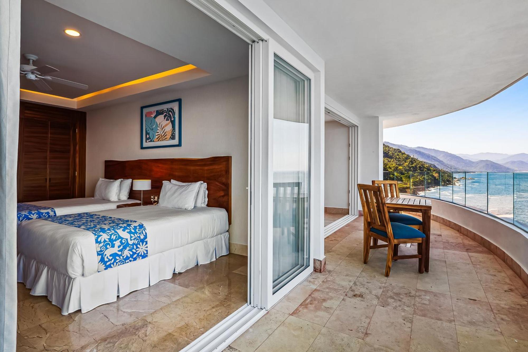 Apartment Blue Horizon 1103 At Residences *