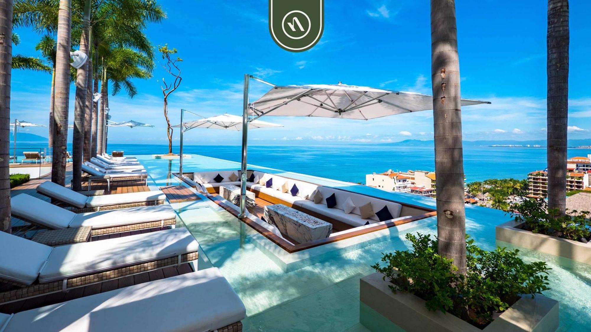 Amazing With Rooftop Pool Apartment Puerto Vallarta