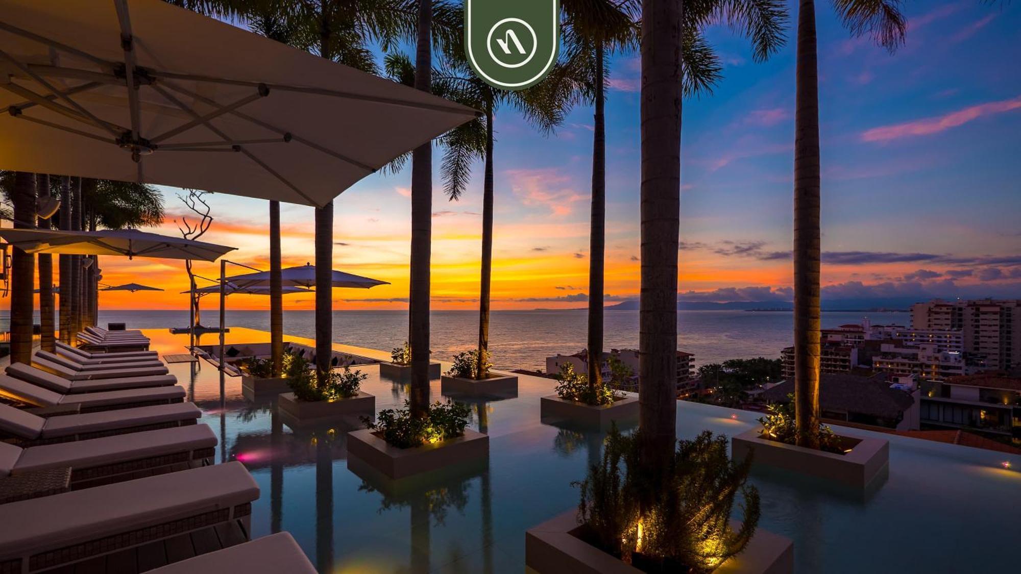 Amazing With Rooftop Pool Apartment Puerto Vallarta
