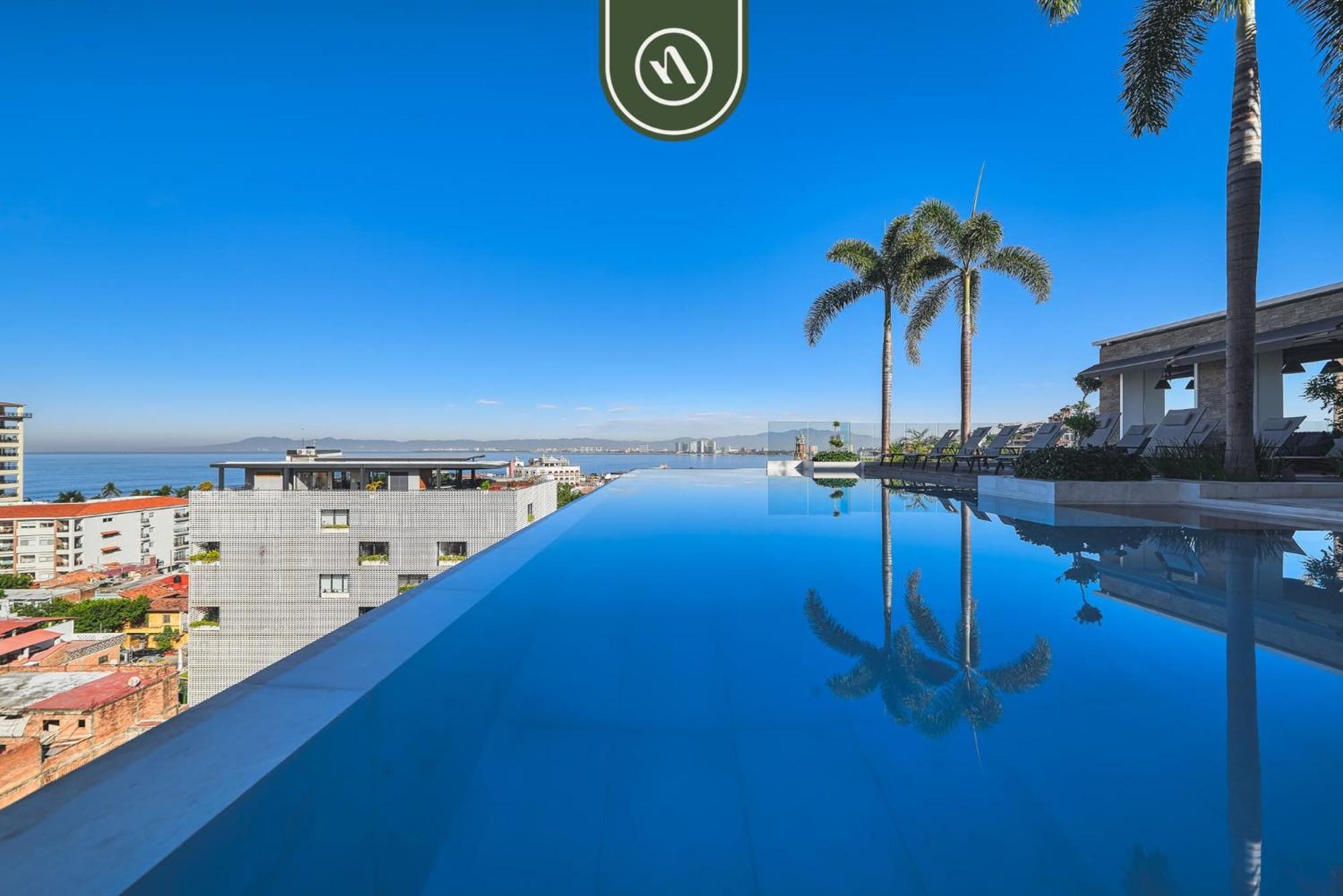 With Private Balcony - View - Pool Apartment *