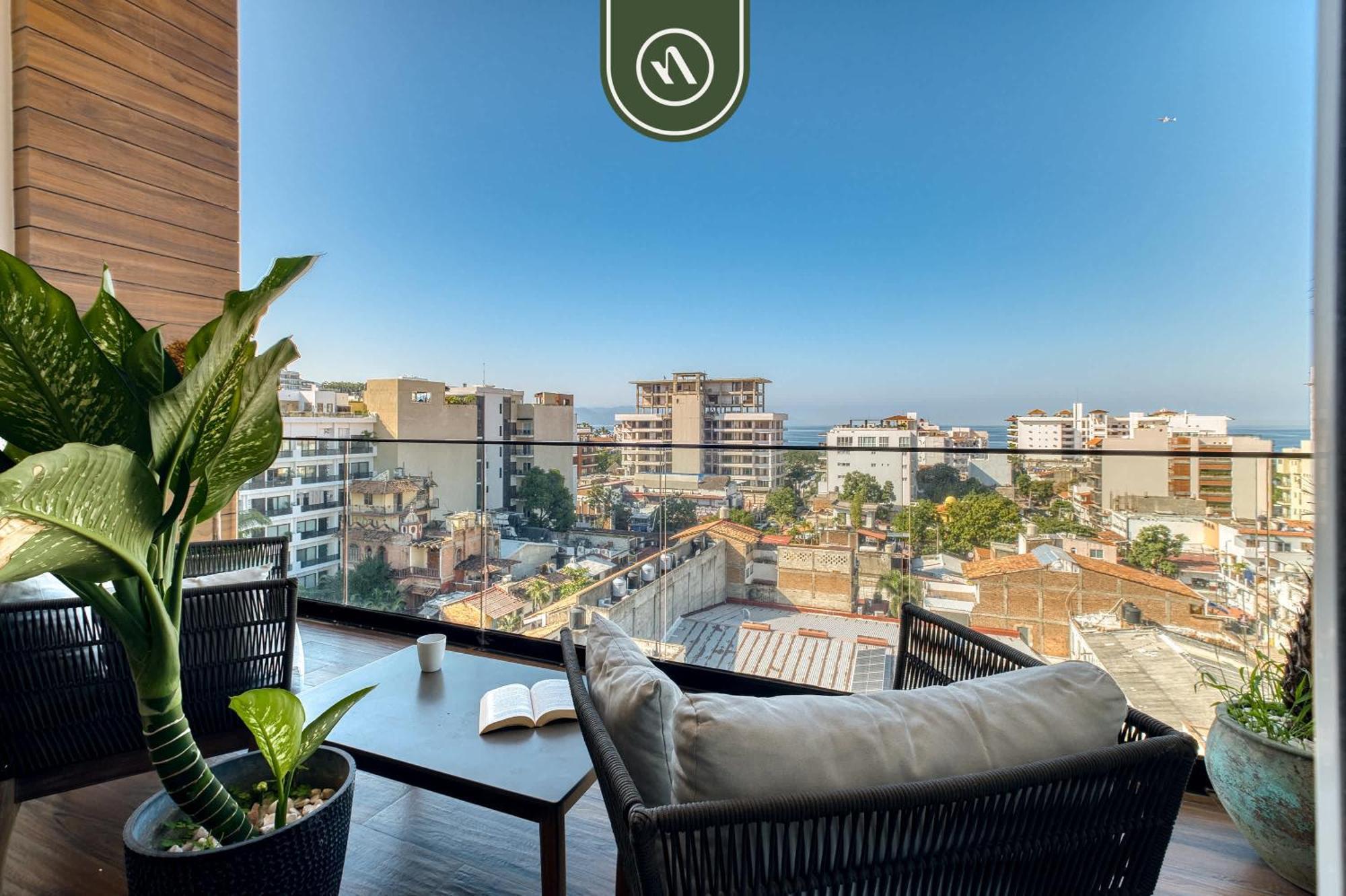 Apartment With Private Balcony - View - Pool Puerto Vallarta