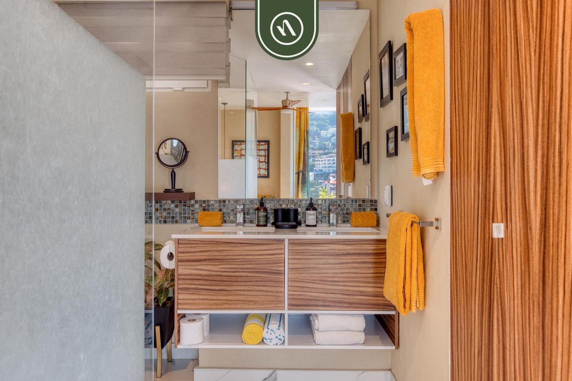 Amazing With Rooftop Pool - Private Balcony Puerto Vallarta