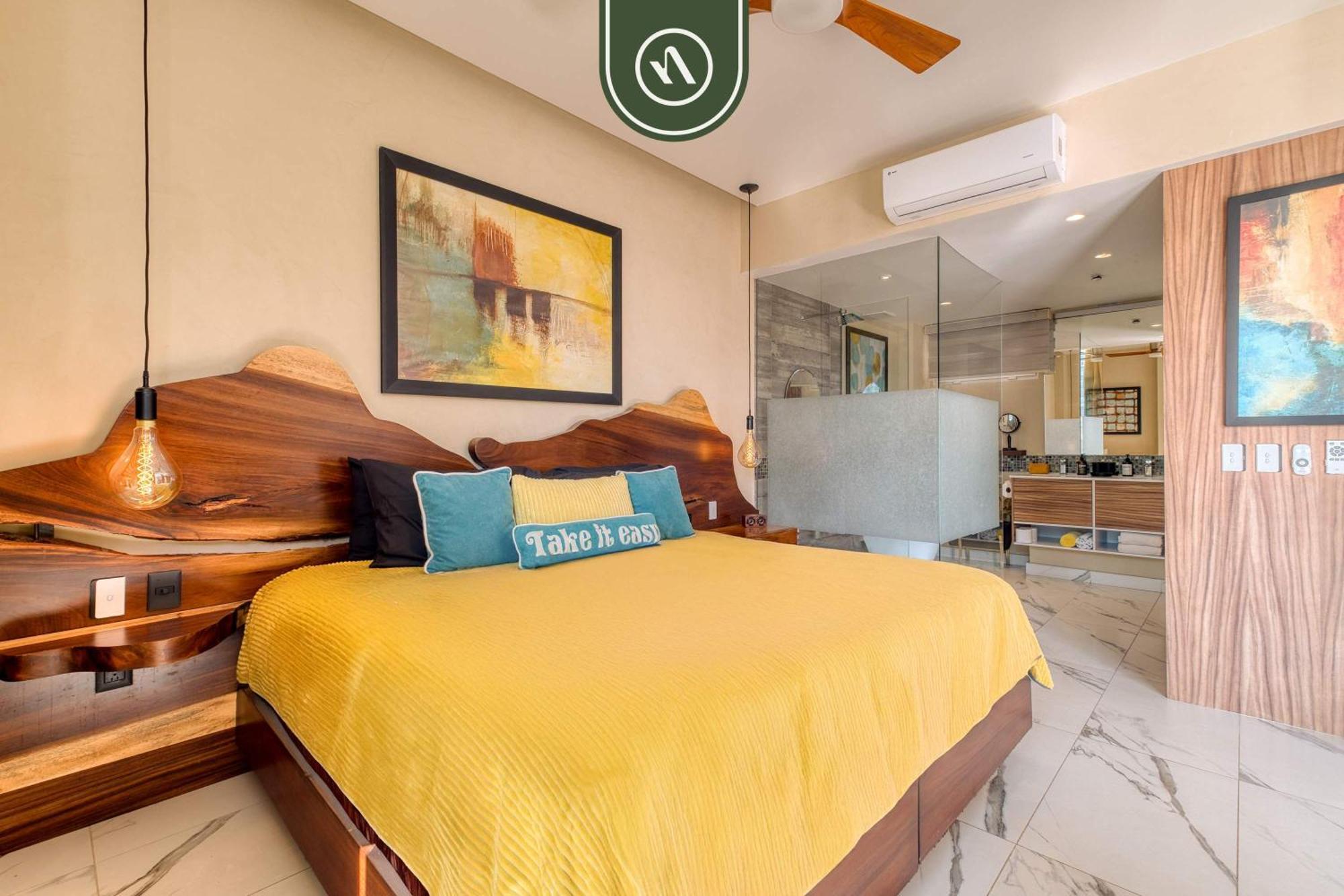 Amazing With Rooftop Pool - Private Balcony * Puerto Vallarta