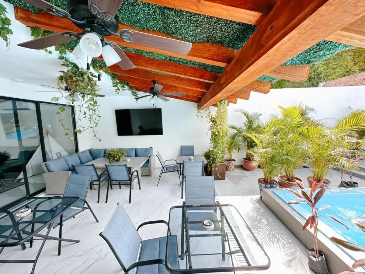 Luxury In Villa *