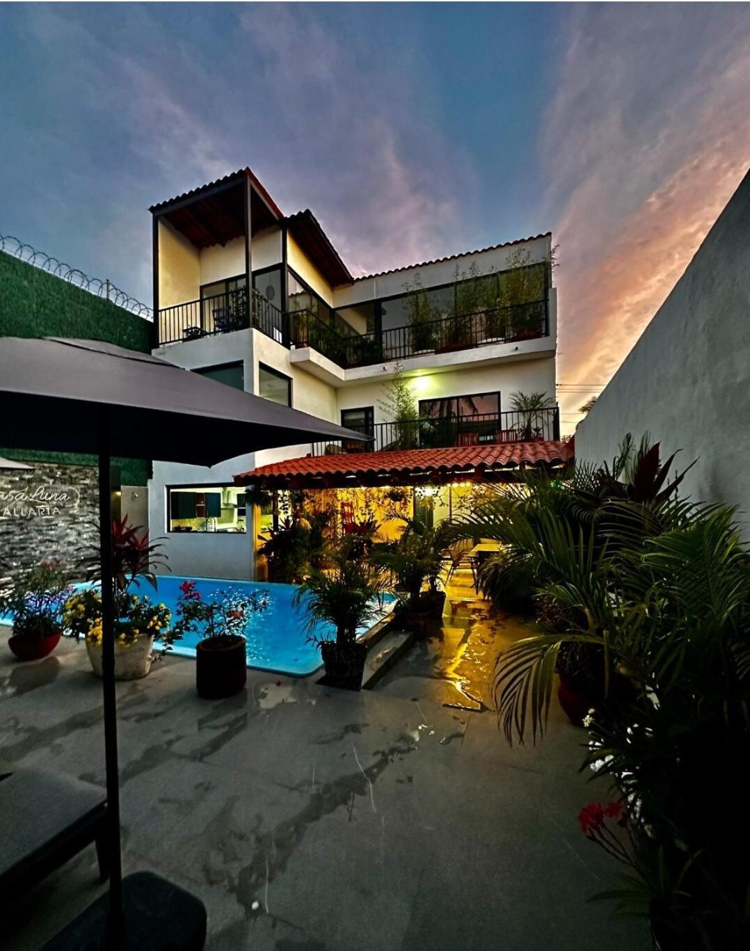 Villa Luxury In *