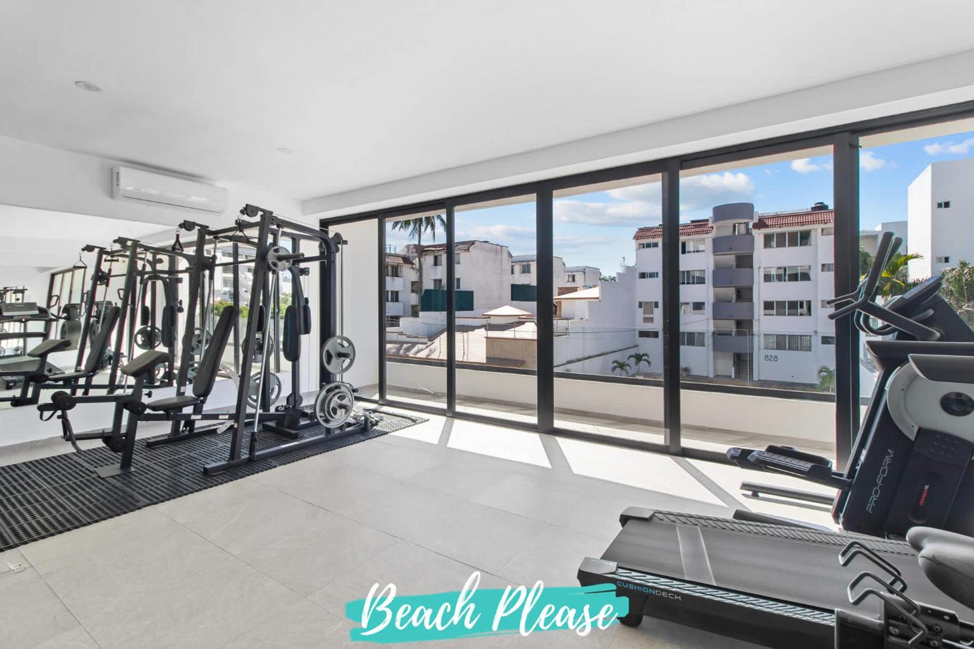 Terra 244 - Centrally Located W Rooftop Pool Apartment