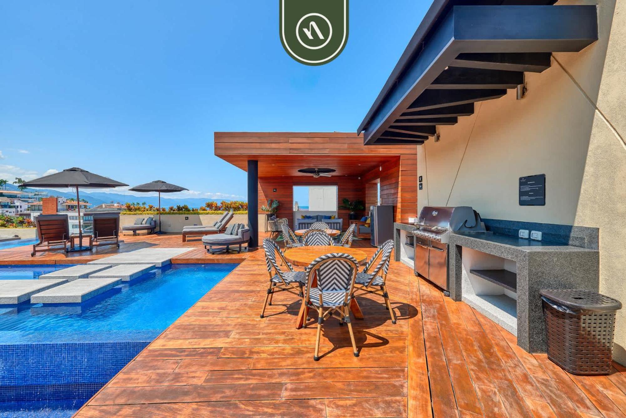 Great 2br With Rooftop Pool - Romantic Zone * Puerto Vallarta