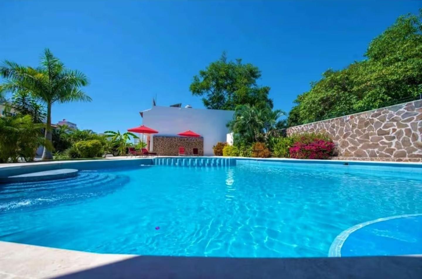 Marina Vallarta Golf And Pool Puerto Vallarta