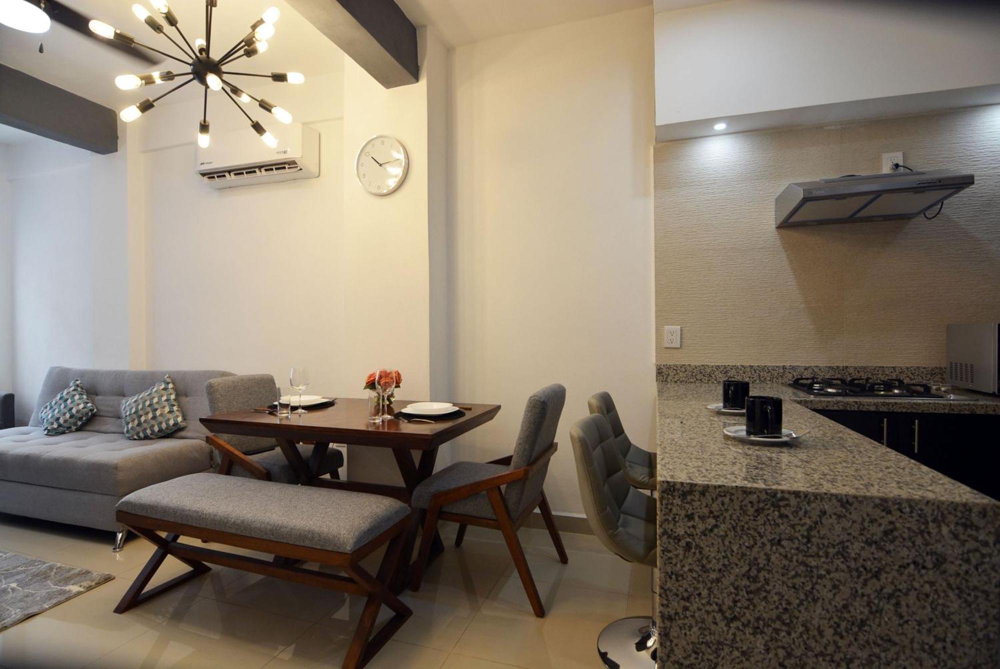 Casmar Apartment *