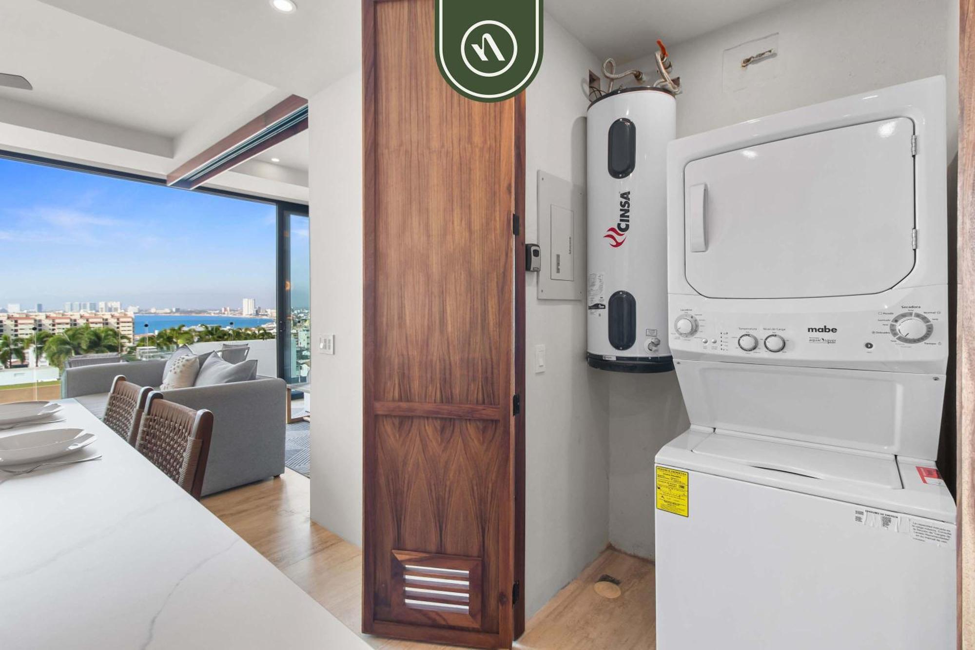 Apartment Luxury Oceanview - Rooftop Pool - Downtown Puerto Vallarta