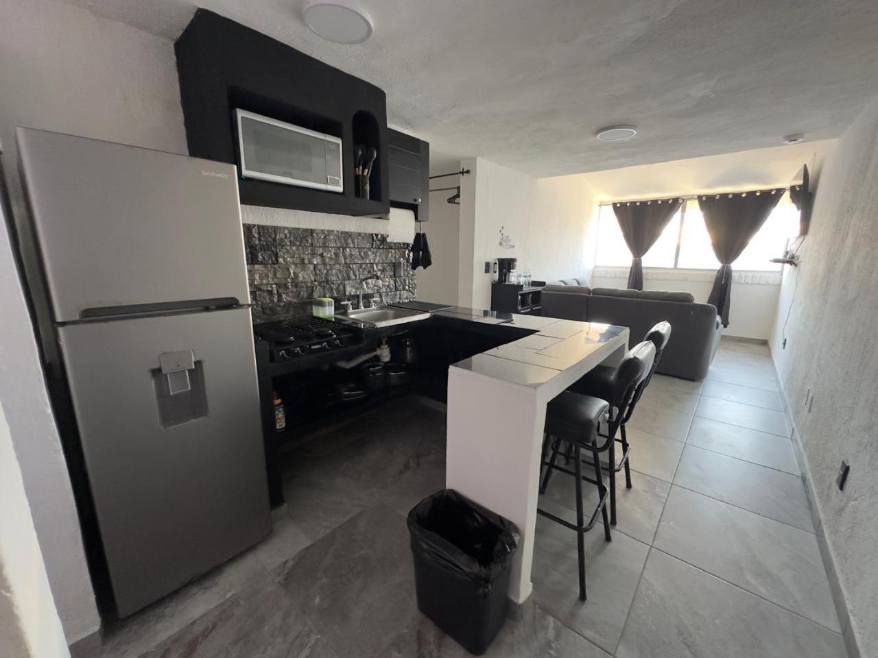 Departamento Completo A Minutos De Playas Y Plazas Comerciales Vanhoa * Puerto Vallarta