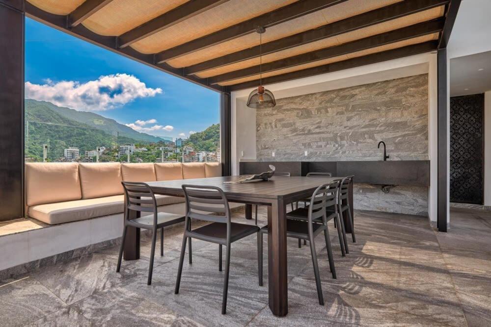 Apartment Amazing 2br With Private Balcony - Rooftop Pool Puerto Vallarta