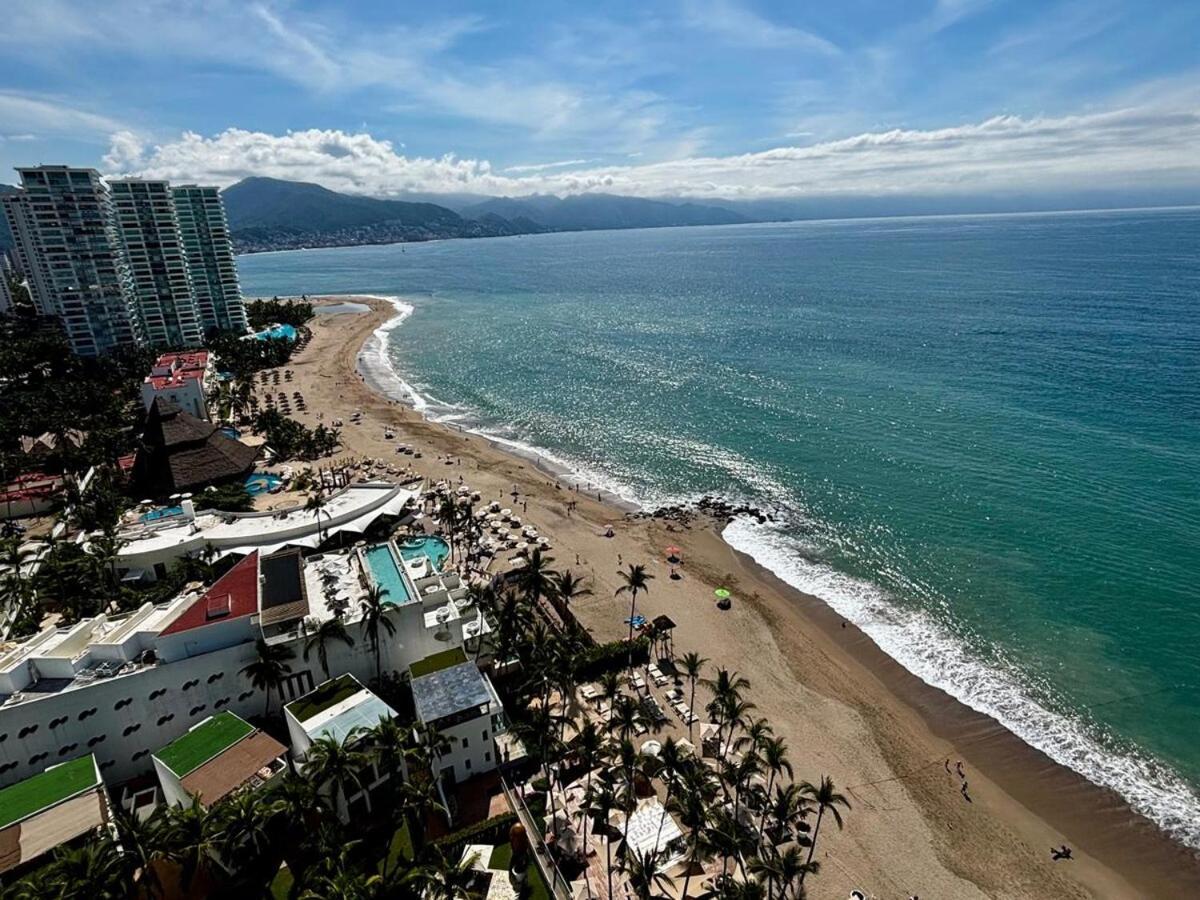 Departamento En Icon Con Vista Al Mar *