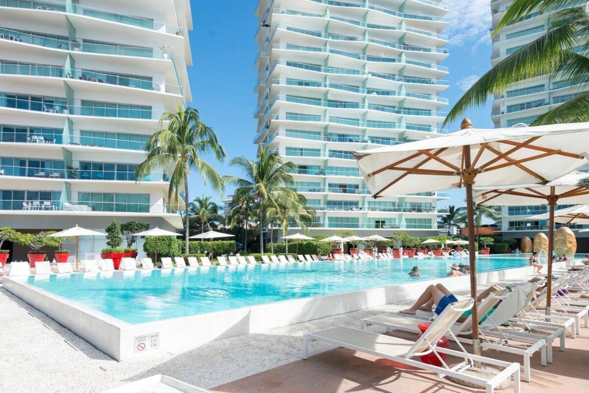 Departamento En Icon Con Vista Al Mar * Puerto Vallarta