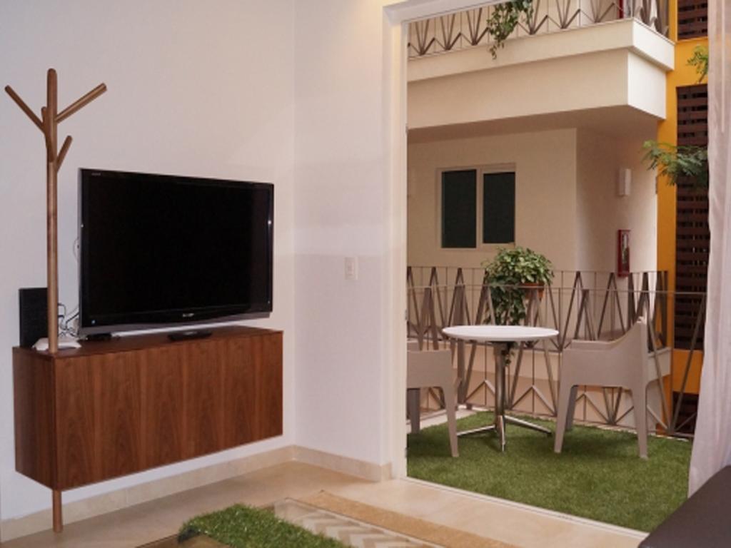 Luxury Condo V177 Romantic Zone Apartment *