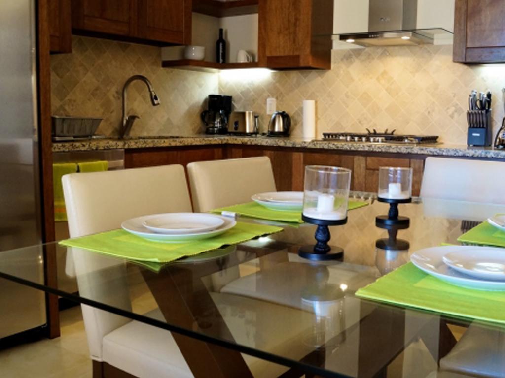 Luxury Condo V177 Romantic Zone Apartment *
