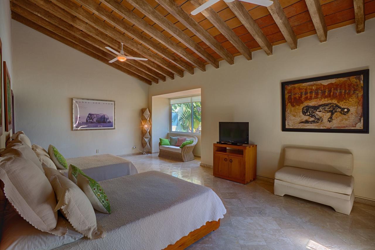 Casa Encantada Villa *