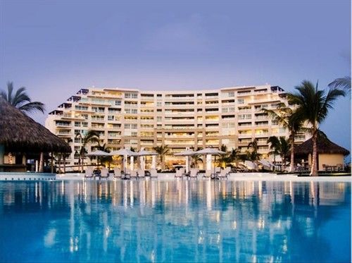 Unlimited Luxury - Del Canto