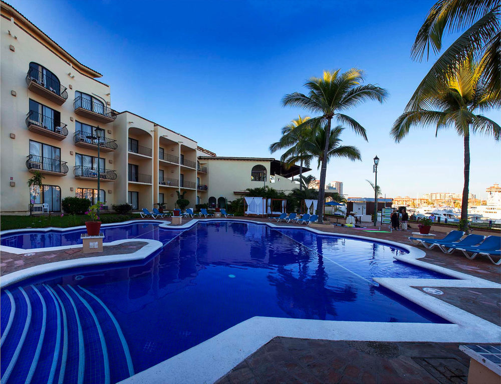 Hotel Flamingo Vallarta & Marina 4*