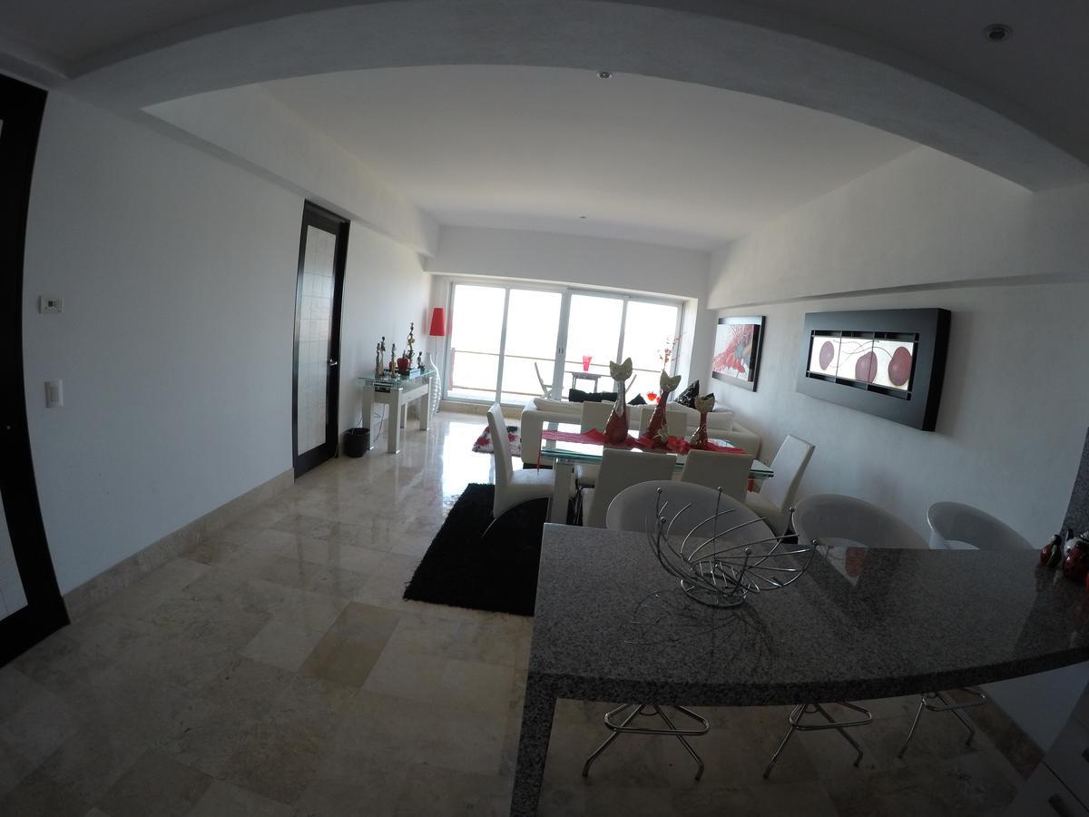 Ocean View Deck 12 Aparthotel Puerto Vallarta