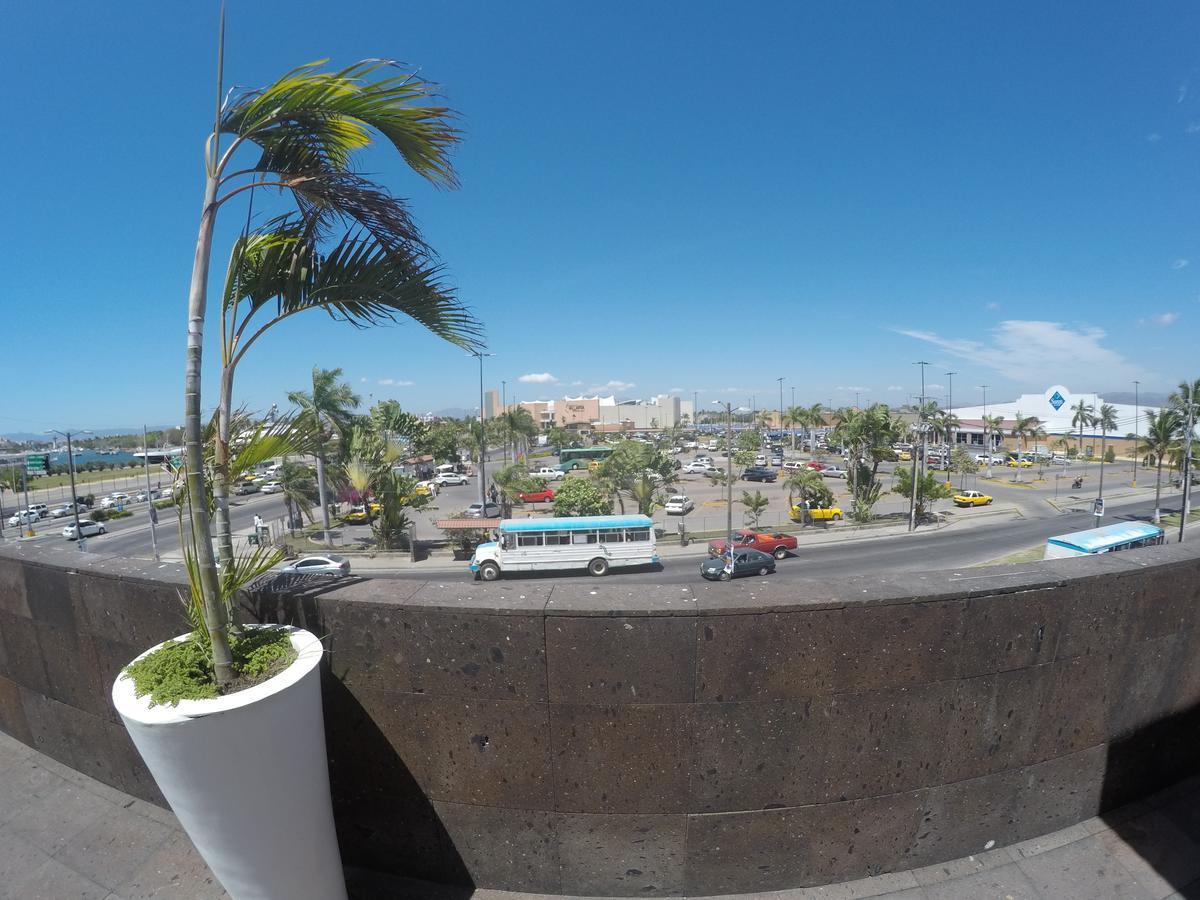 Ocean View Deck 12 *