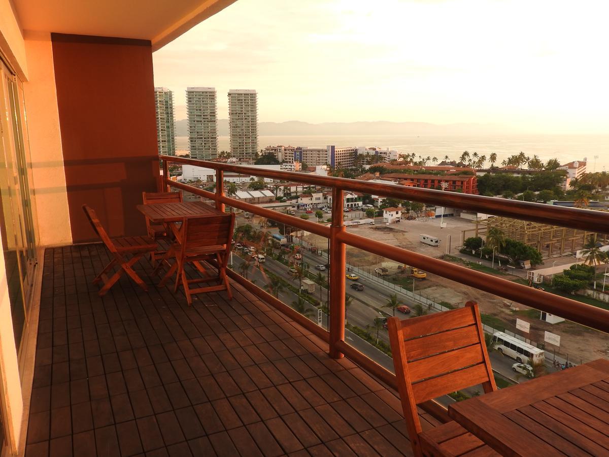 Ocean View Deck 12 Aparthotel Puerto Vallarta