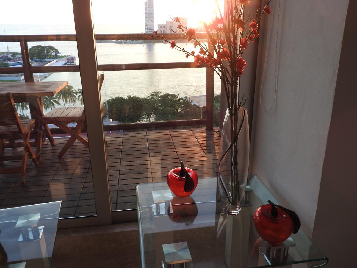 Ocean View Deck 12 *