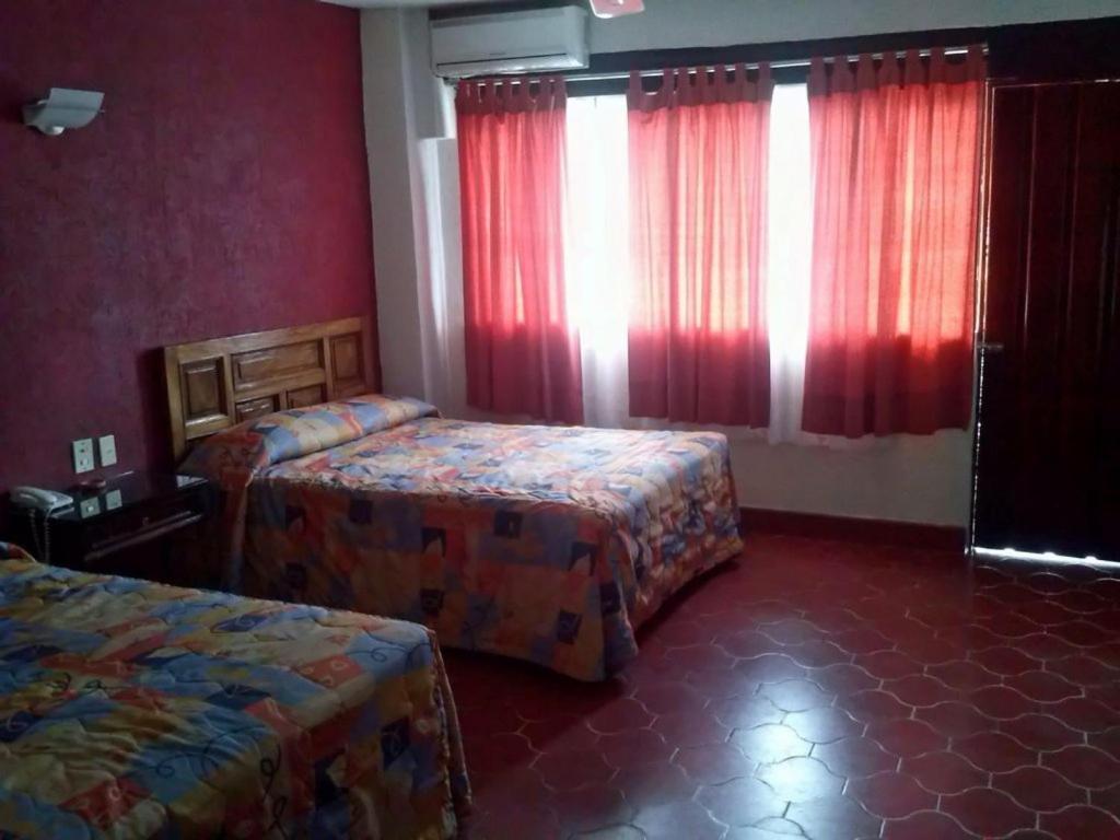 Hotel Marlyn