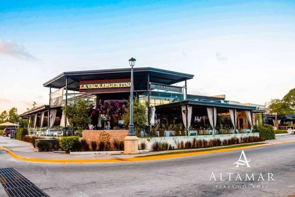 Aparthotel Puerto De Luna *