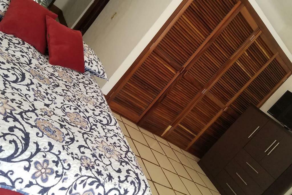Puerto De Luna Aparthotel *