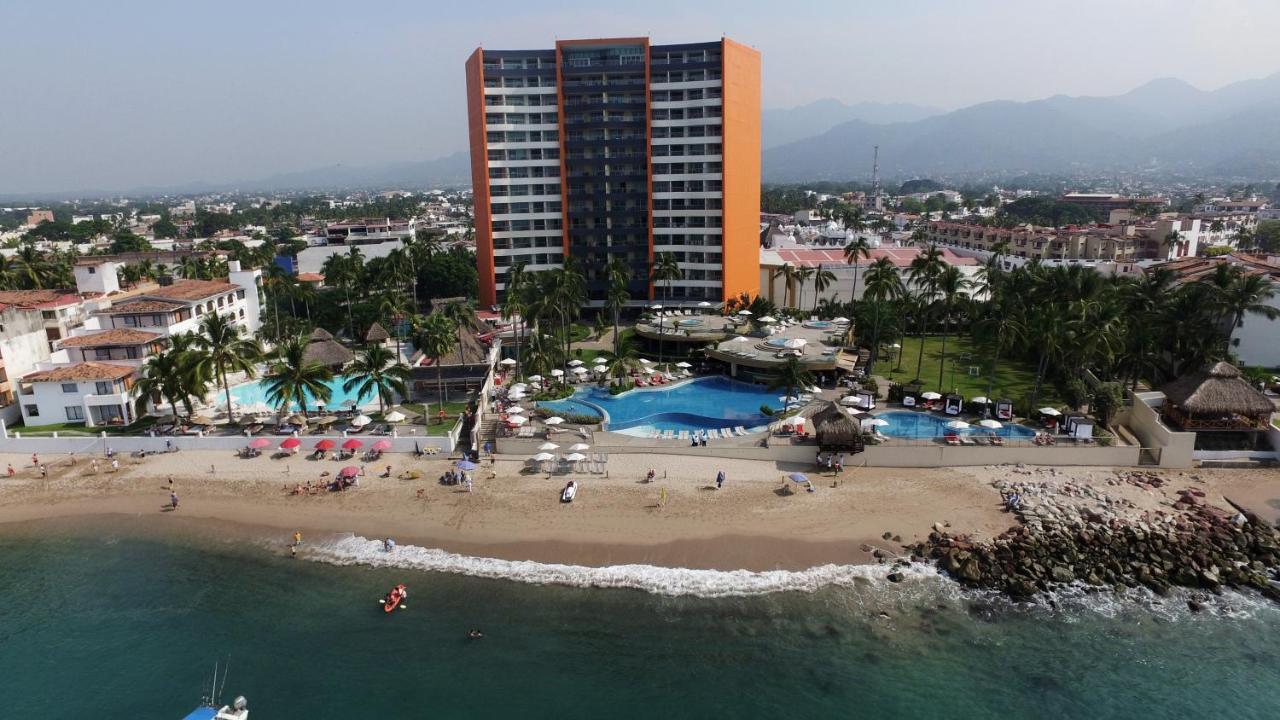 Sunset Plaza Resort