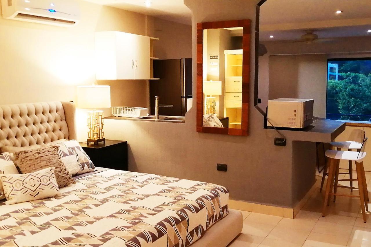 Apartment Studio: The Lighthouse - Marina Vallarta *