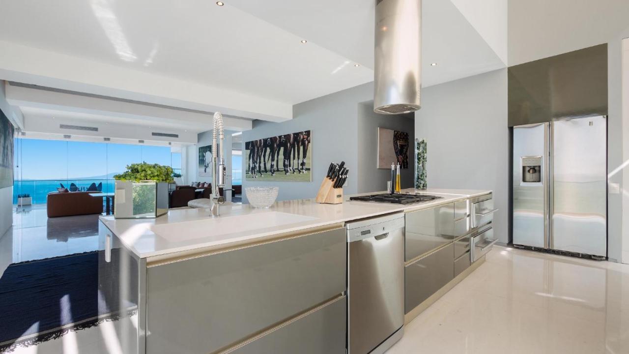 Avalon - 901 Luxurious & View 3 Bedroom Amapas Holiday home *