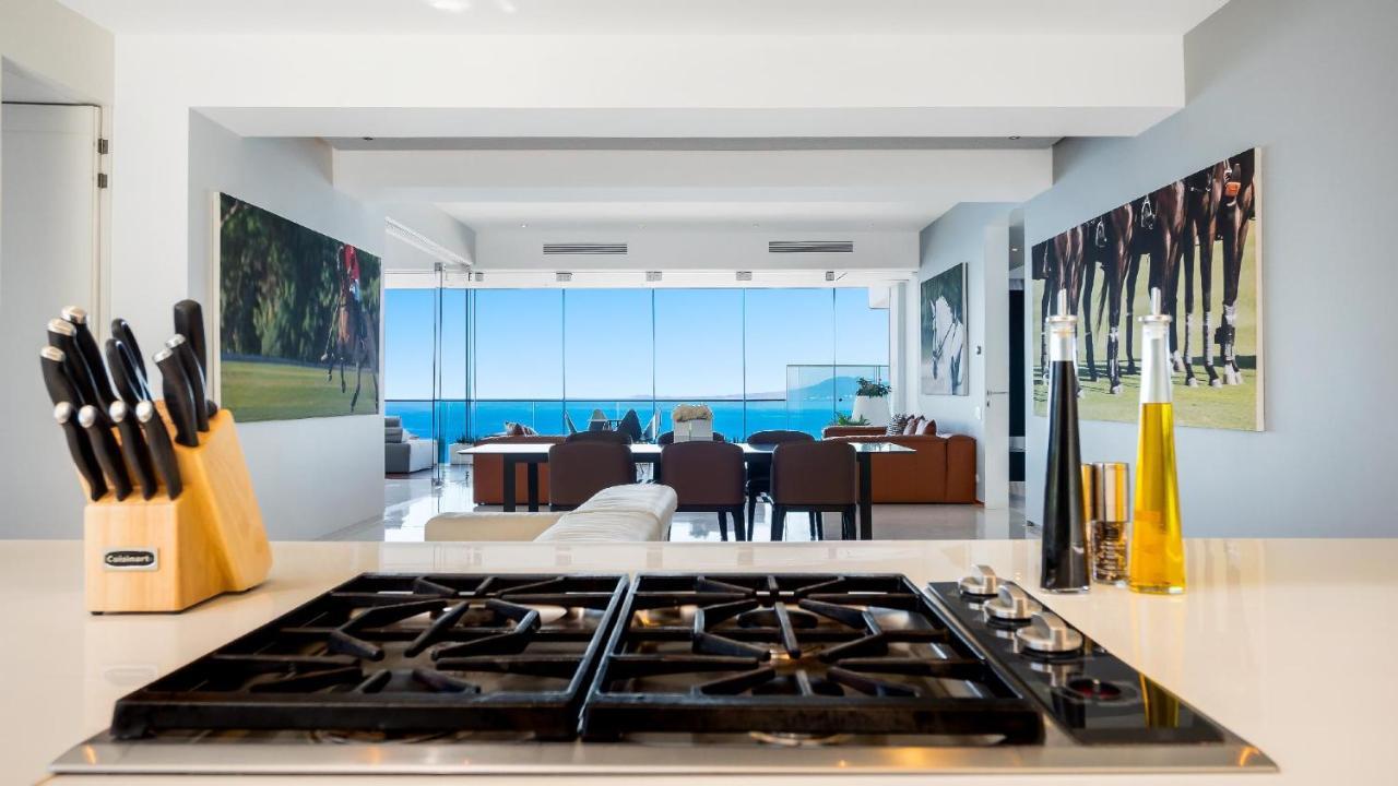 Avalon - 901 Luxurious & View 3 Bedroom Amapas Holiday home Puerto Vallarta