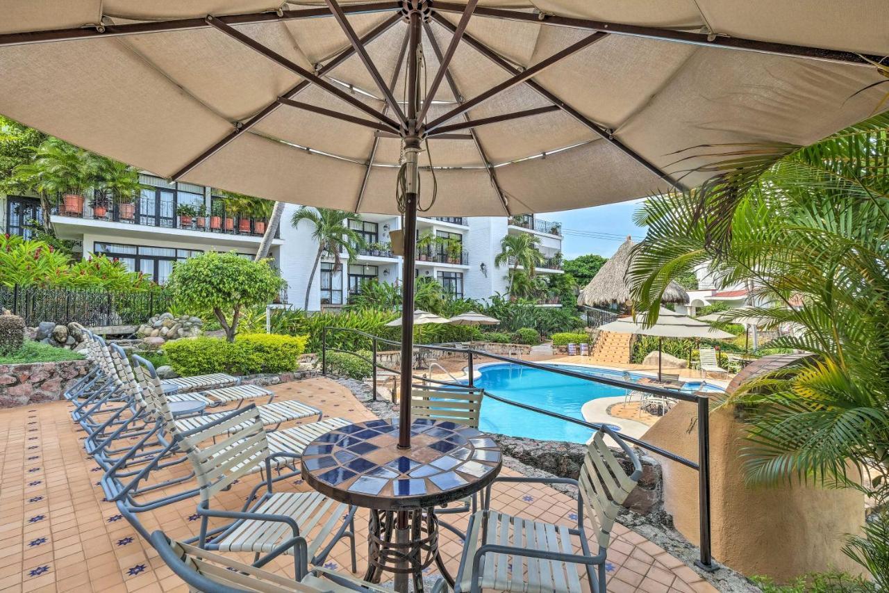 With Pool Access And Pacific Ocean Views!