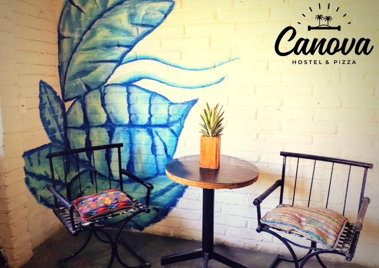 Canova & Pizza Hostel *