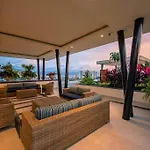 Deluxe Marina View Apartment