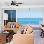 Costa Sur Resort & Spa