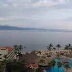 Condominio Con Vista Al Mar Piso 12 En Puerto Vallarta