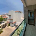 2 Bd Loft In Versalles, Walk To The Beach!