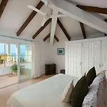 Beachfront Salinas House