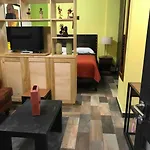 Studio 4, Condominio De Las Brisas