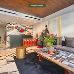Amazing Apartment With Rooftop Pool