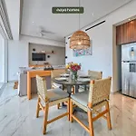 Amazing Apartment With Rooftop Pool