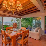 Studio La Vista - Ocean And Cathedral Views