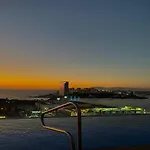 Zoho Skies Amazing View Sleeps 6, #T1-1104