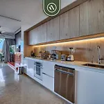 Condo With 2 Beds - Rooftop Pool